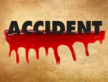 MP: 3 killed as ambulance collides with truck